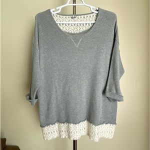Ivory Lace Hem Gray Waffle Knit Scoop Neck Top Size 14/16